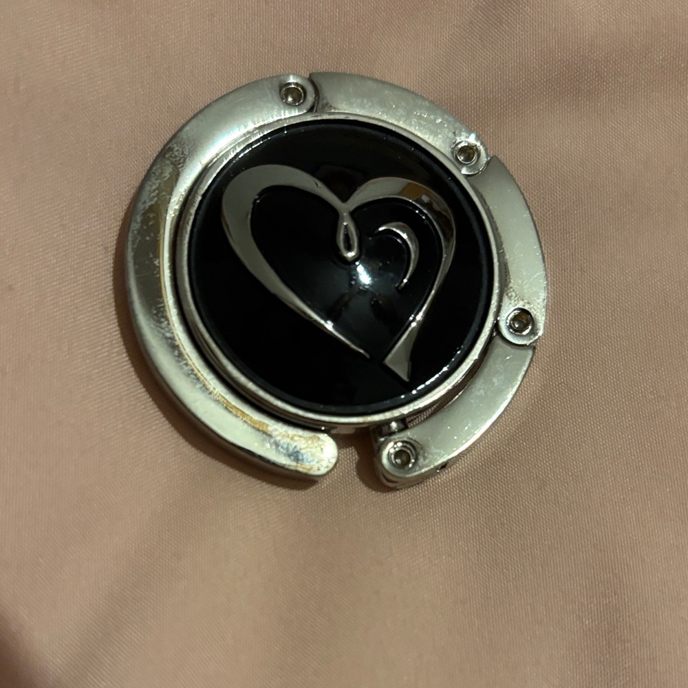 Cute Purse Table Hanger with a Heart
